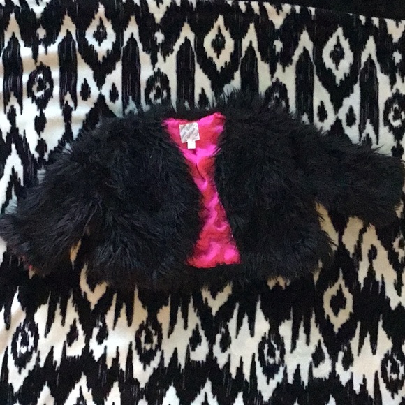 Faux fur crop jacket - Picture 1 of 3